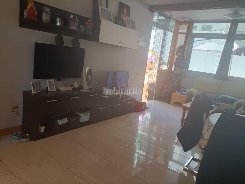 Foto c69c4e8d-4ef4-42bc-89f9-f2a9fabefb4f. Apartamento en Los Cristianos Arona