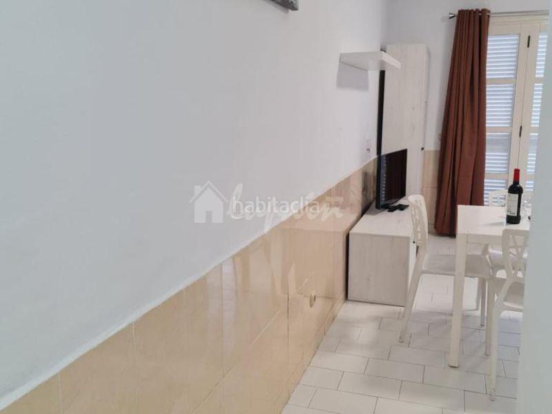 Foto 1b2870fb-0944-4135-bd77-7d9c4c56745b. Apartamento en Torviscas Bajo Adeje