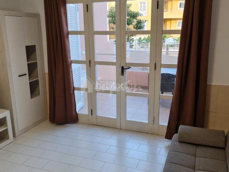 Foto d5afd869-0c6d-4be7-b21e-b966b378aaf1. Apartamento en Torviscas Bajo Adeje