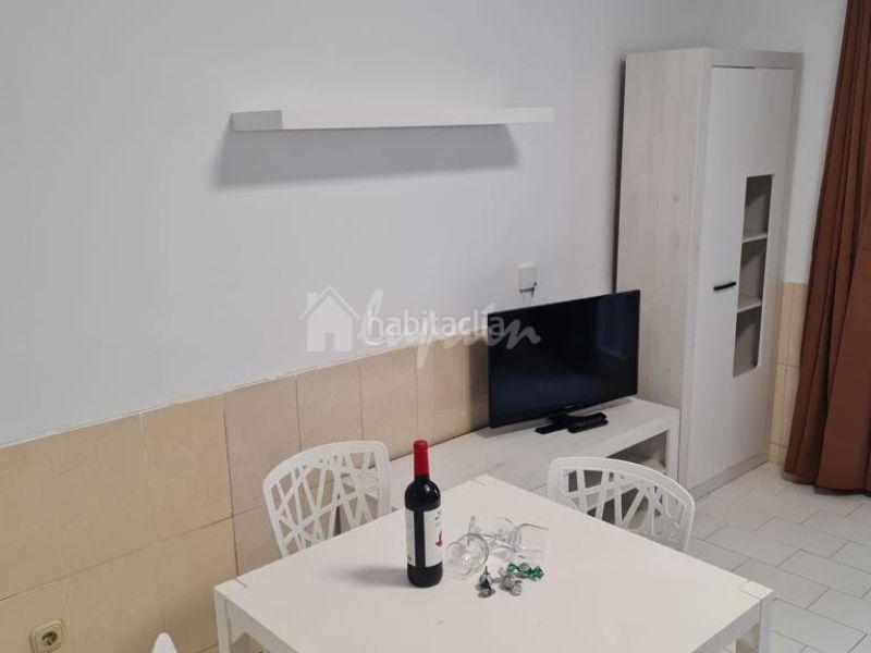 Foto 0054a64a-b514-4849-8b07-f2c07fd793d8. Piccolo appartamento in Torviscas Bajo Adeje