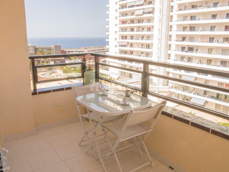 Foto fb396977-e871-43fb-bf80-698d43b4ee8e. Apartment in Callao Salvaje - Playa Paraíso Adeje