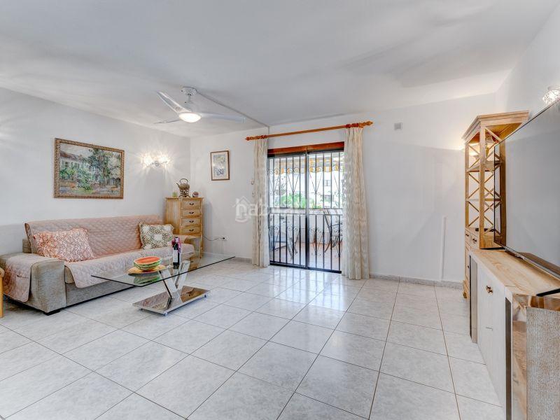 Foto 6f0cbe62-4806-418b-9929-56edd17702d8. Apartamento en Los Cristianos Arona
