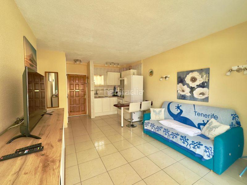 Foto 65b0dea9-86a0-49a5-a8a1-11963382ea2a. Apartament a Los Cristianos Arona