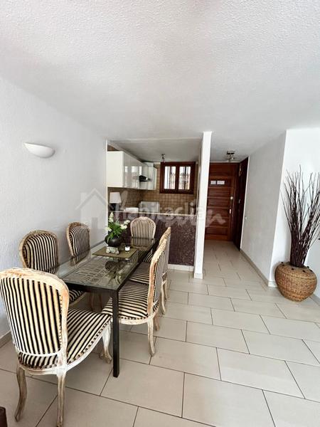 Foto c7a55478-6806-4aca-9f40-12754c597b85. Apartament a Playa de las Américas Arona