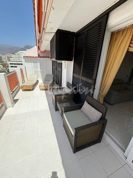 Foto 461e1a5e-f173-4143-a345-c7c223ca1815. Apartamento en Playa de las Américas Arona