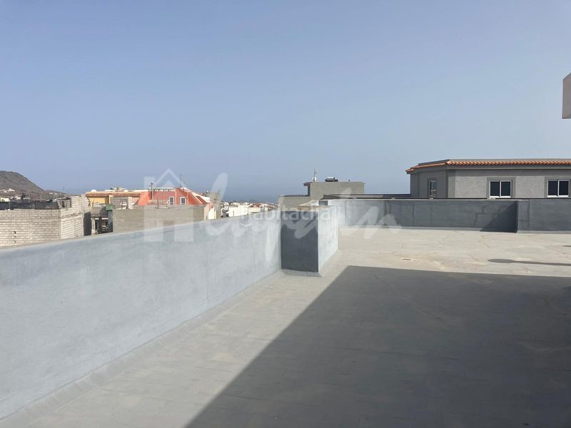 Foto aba28948-557f-450d-94a0-b3ae17148d42. Apartamento en Cabo Blanco Arona
