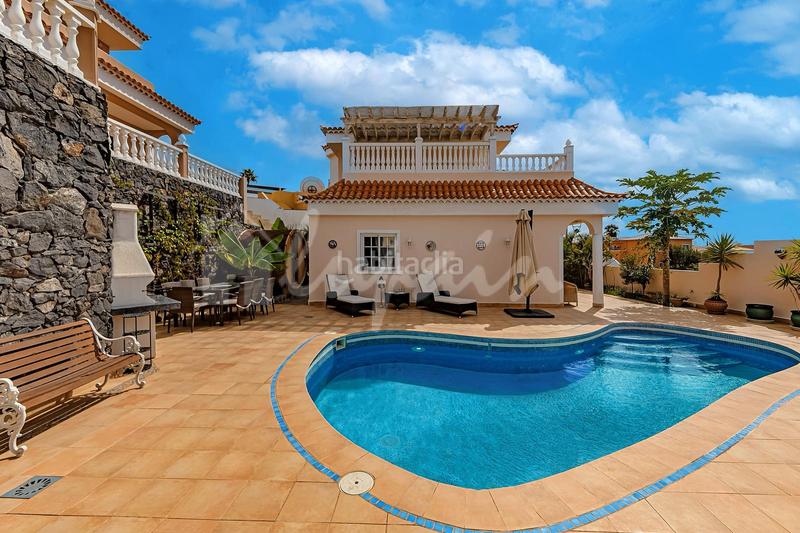 Foto 95d6de2e-5e83-4094-bc93-d1f6b8b01c18. Casa en Callao Salvaje - Playa Paraíso Adeje
