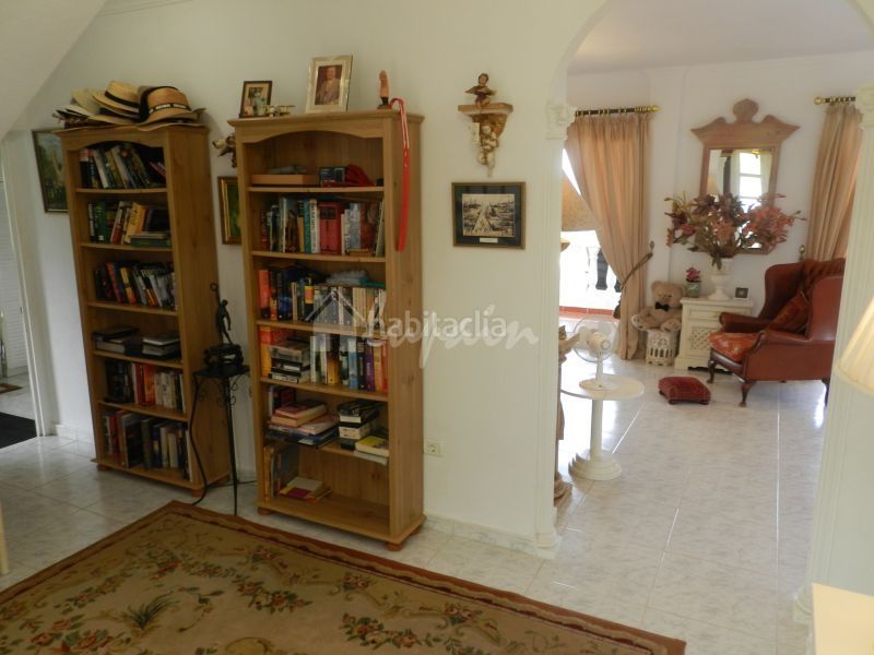 Foto 16fb8f11-f98a-46b4-ba37-668b03f3ae17. Casa a Guía de Isora interior Guía de Isora