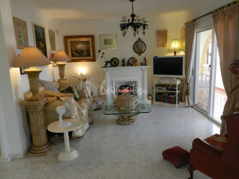 Foto 1d1ea5d6-73bc-4dea-bef7-ca67bcee770b. Casa a Guía de Isora interior Guía de Isora