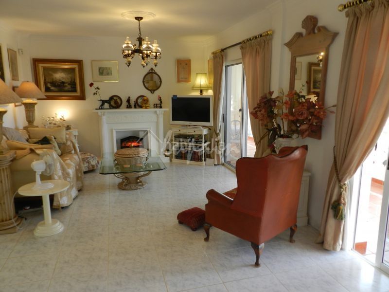 Foto d28765df-b6c5-4f25-b610-3bc18e199f3f. Casa a Guía de Isora interior Guía de Isora