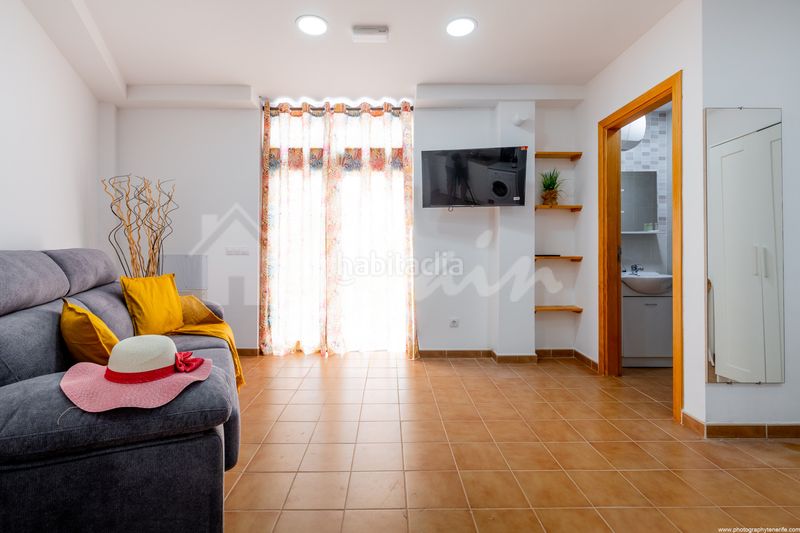 Foto 4a2271b4-f803-4320-8d37-69837894185b. Estudio en Casco Urbano Adeje