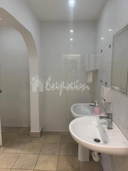 Foto 02f67b1c-7340-448a-b283-927d98a43702. Local comercial a Costa del Silencio Arona