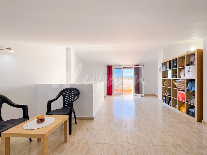 Foto 084cccd3-b773-4075-b5e2-28ec59a5412a. Apartamento en La Caleta Adeje