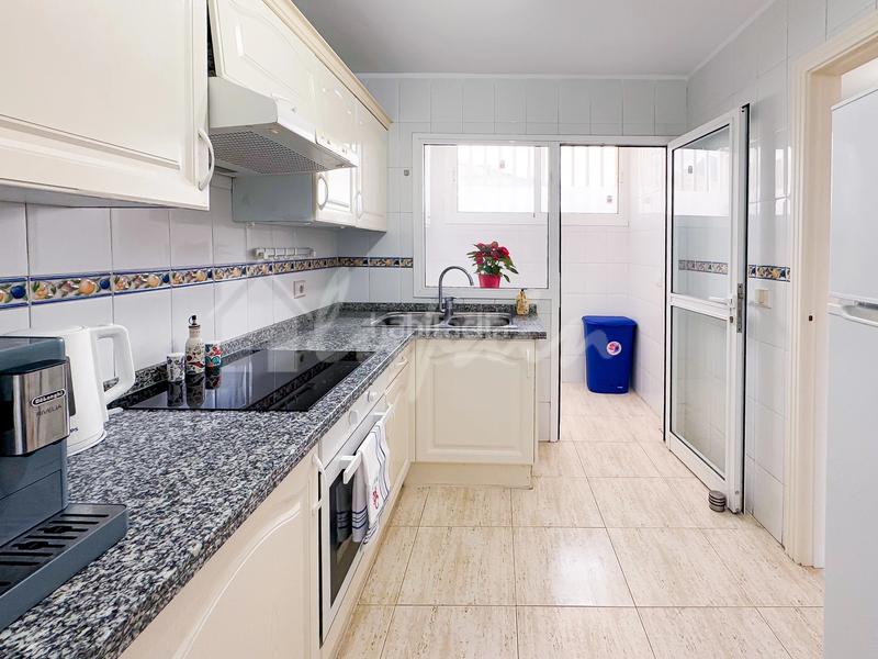 Foto 451efa00-0444-4d36-9cfe-a5cc22f68ec5. Apartamento en La Caleta Adeje