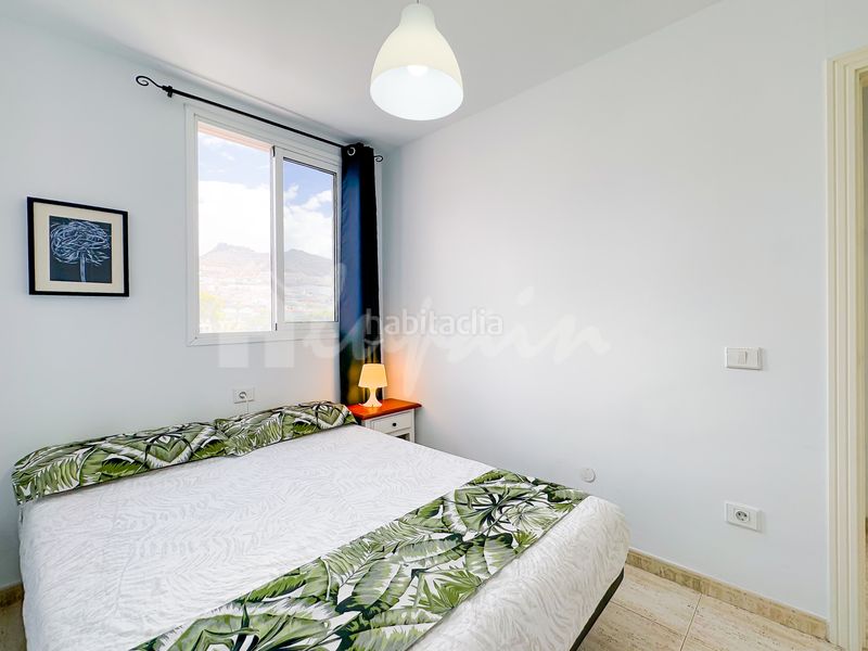 Foto 832782d2-b5b7-4c95-b470-6ca30024e576. Apartamento en La Caleta Adeje
