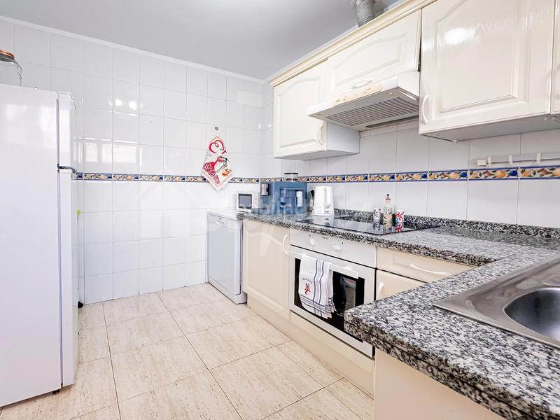 Foto e5cc74e4-0a85-466f-86ad-40f4b43f94ad. Apartamento en La Caleta Adeje