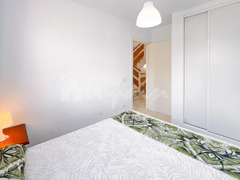 Foto f0ddd09a-8c2b-49fc-a027-97fdb8c478b7. Apartamento en La Caleta Adeje