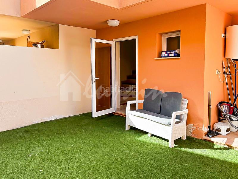 Foto d78e99d7-2aa5-45b9-8b03-0c304672942c. Casa adosada en Torviscas Centro y Alto Adeje