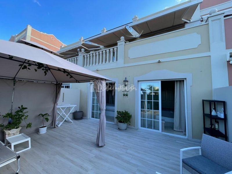 Foto 388dde92-510d-485c-a9ff-ce7ba697c024. Reihenhaus in Palm - Mar Arona