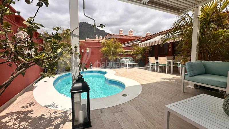 Foto 6e8157f8-775e-4a1f-9e00-8537bd71cc20. Casa a schiera in Playa del Duque Adeje