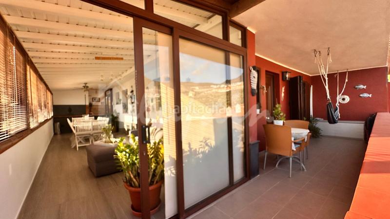 Foto 727c865d-3229-486b-b1bf-990c8e2138e0. Casa a schiera in Playa del Duque Adeje