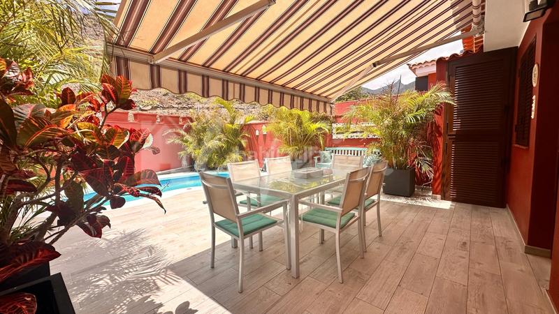 Foto 1968f757-c526-4db0-9abf-2fc0e25e0d7c. Casa adossada a Playa del Duque Adeje