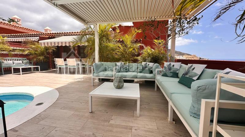 Foto 3b44a96e-70f4-40e7-9daa-02ada69b6743. Casa adossada a Playa del Duque Adeje