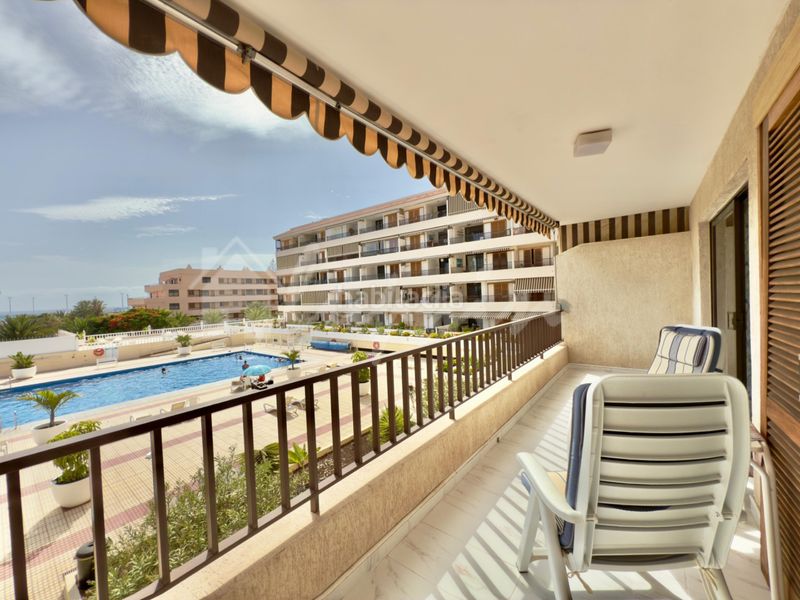 Foto ac64a265-dac2-47c1-b48b-9758a5d7e16f. Appartement in Los Cristianos Arona