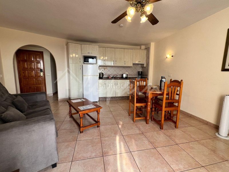 Foto 8b936565-2681-41be-a25e-0cb679472297. Appartement in Los Cristianos Arona
