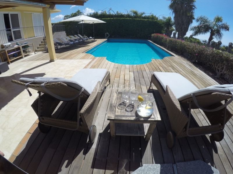 Foto 5147a31f-180b-441e-8202-ab90222c6682. Apartamento en La Caleta Adeje