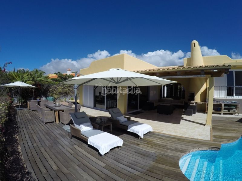 Foto caaa9a83-2cc0-4236-b3c0-a87b1d1cf1f1. Apartamento en La Caleta Adeje