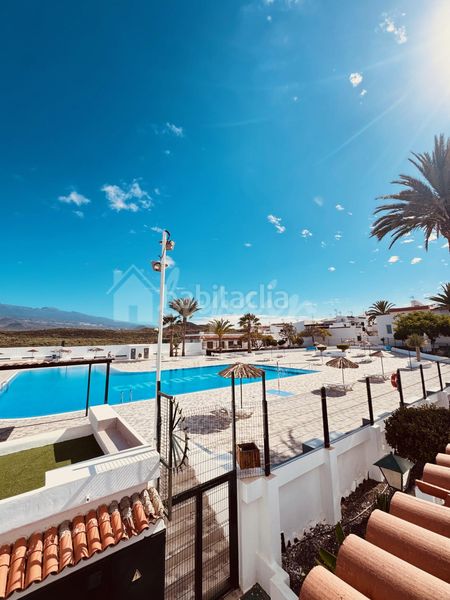 Foto ac1427de-8ac5-41a6-8012-a48da5c712db. Casa a Costa del Silencio Arona