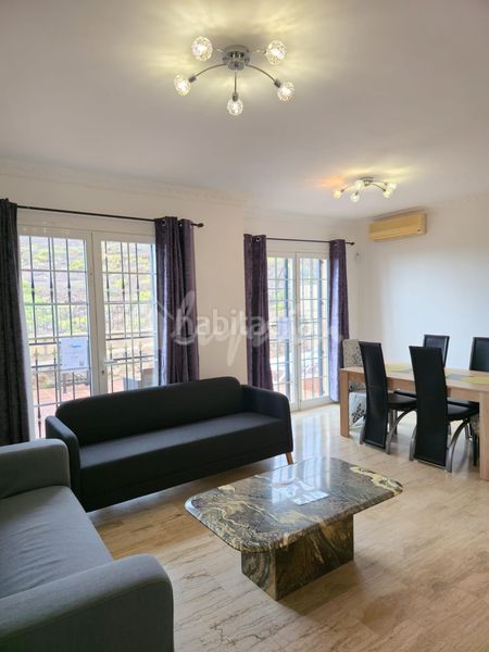 Foto 11f559c0-a0cf-43df-8460-755c17b93493. Apartament amb calefacció a Chayofa Arona