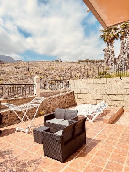 Foto 8887ebd1-cb78-4a0a-90da-fe218178caa1. Apartament amb calefacció a Chayofa Arona