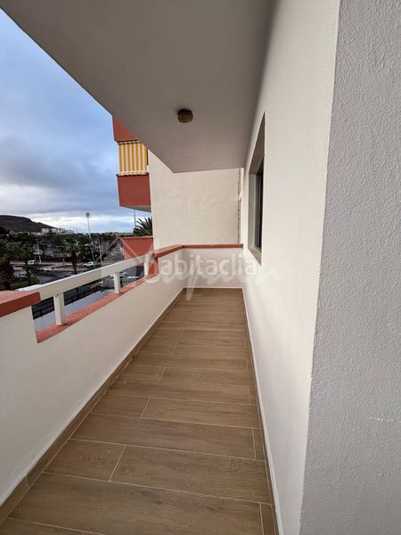 Foto 28fdefb5-c585-45c9-897b-975c86c7222d. Apartament a Playa de las Américas Arona