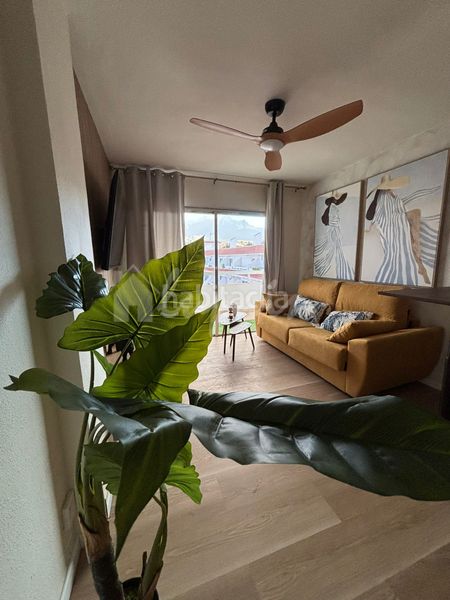 Foto e7372530-a9ea-403f-ad2f-c3b223b74504. Apartament a Playa de las Américas Arona