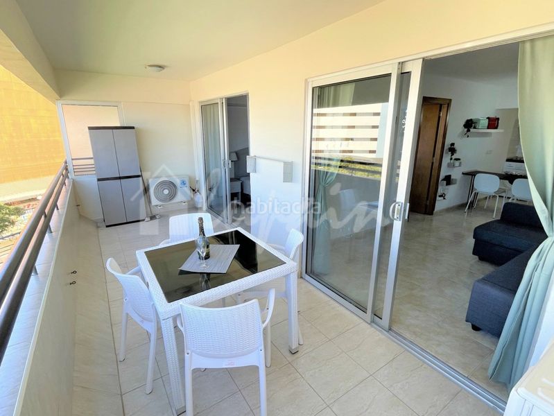 Foto 24d79dfe-864b-43e9-8d82-791a98dd48c2. Apartamento en Torviscas Bajo Adeje
