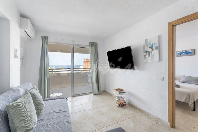 Foto b9861b92-ea3b-41fa-9530-d6397aee0052. Apartamento en Torviscas Bajo Adeje
