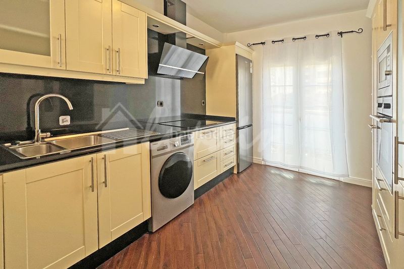 Foto 3619dd28-ec2d-401d-a746-a7e6101a48e0. Apartament a Playa de Fañabé Adeje