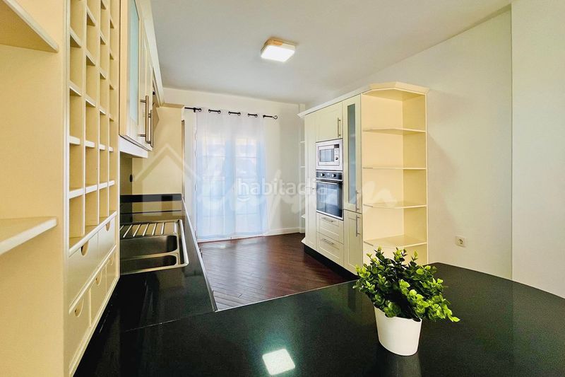 Foto 9b7e3d0d-8dc9-42ce-b4f9-56da23767b3e. Apartament a Playa de Fañabé Adeje