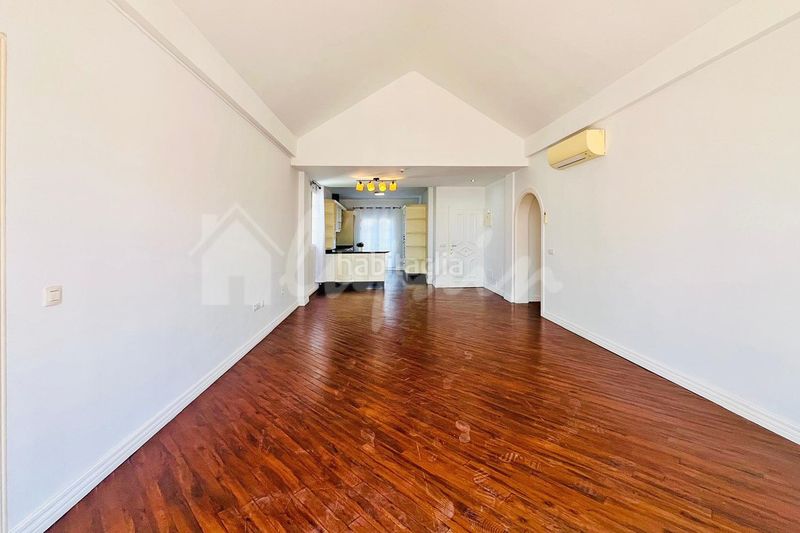 Foto c468bd54-7b97-492a-8e0e-16cf5322b8a3. Apartament a Playa de Fañabé Adeje