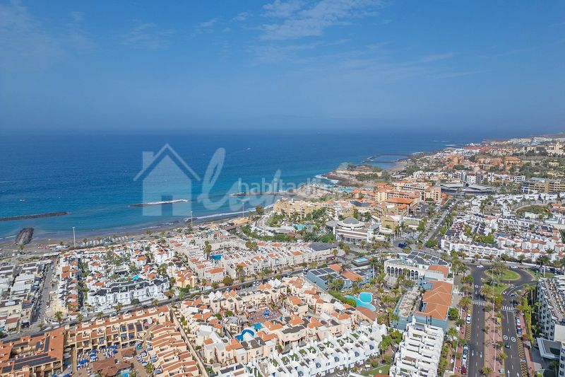 Foto d0b17263-27c6-40a0-947e-6446635e8d00. Apartament a Playa de Fañabé Adeje