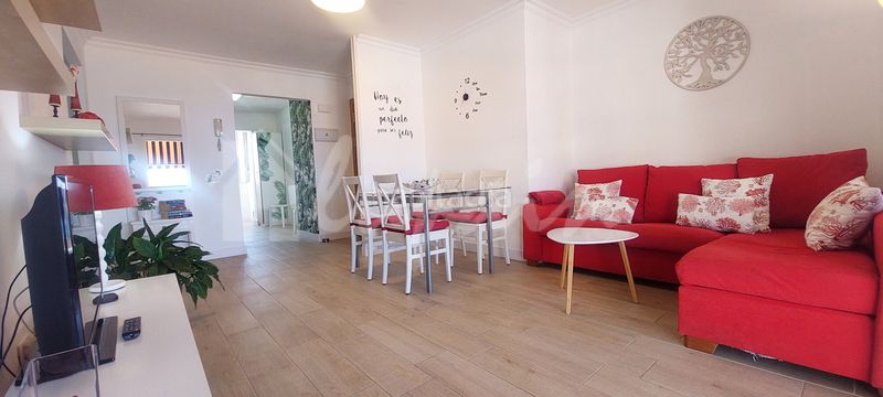 Foto a1b925a0-fedd-4729-ae00-ff38886f9b35. Appartement in Los Cristianos Arona