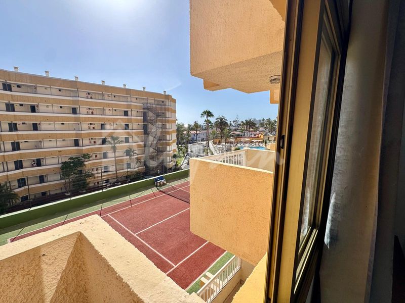 Foto 8e0076b9-56d0-4c7e-92a9-64e33fc2b3b1. Apartament a Playa de las Américas Arona