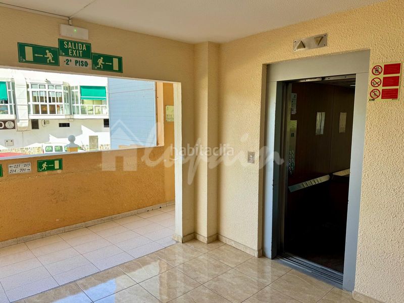 Foto db3b7116-d539-4951-8146-3b55799fd95d. Apartament a Playa de las Américas Arona