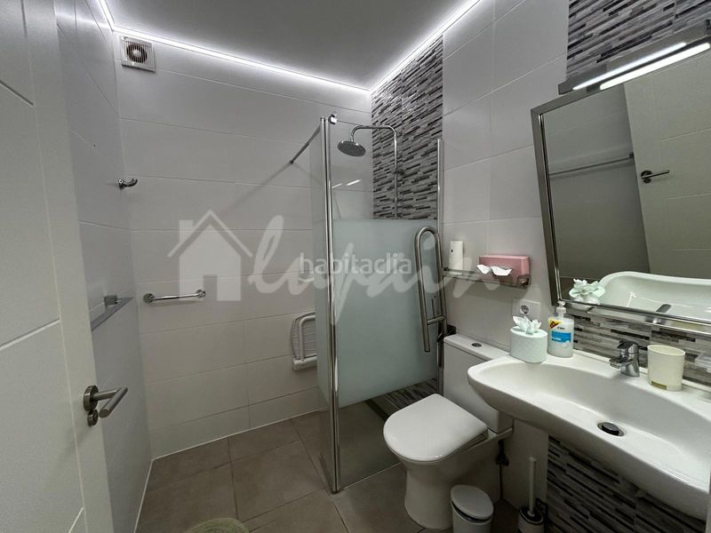 Foto e8b817ac-9928-4475-8c7d-4612fa42ff50. Casa adossada a Costa del Silencio Arona