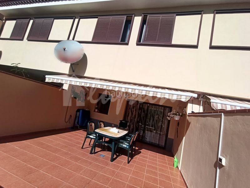 Foto dced985e-5d20-4fc9-bca0-7d57d291a52c. Casa adosada en Torviscas Centro y Alto Adeje