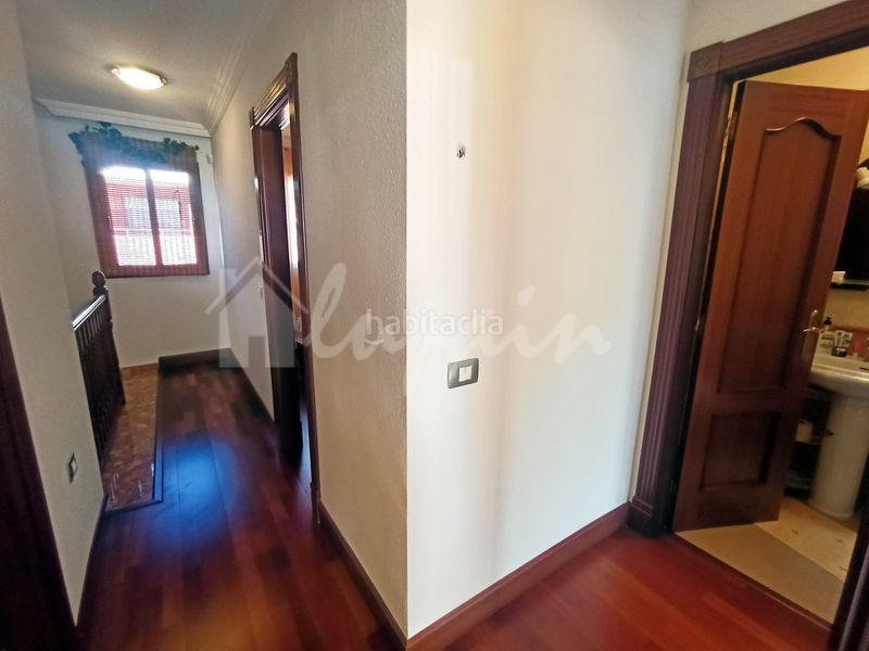 Foto d56c8e4e-bd3c-49c8-a302-132f7c4739a8. Casa adossada a Torviscas Centro y Alto Adeje