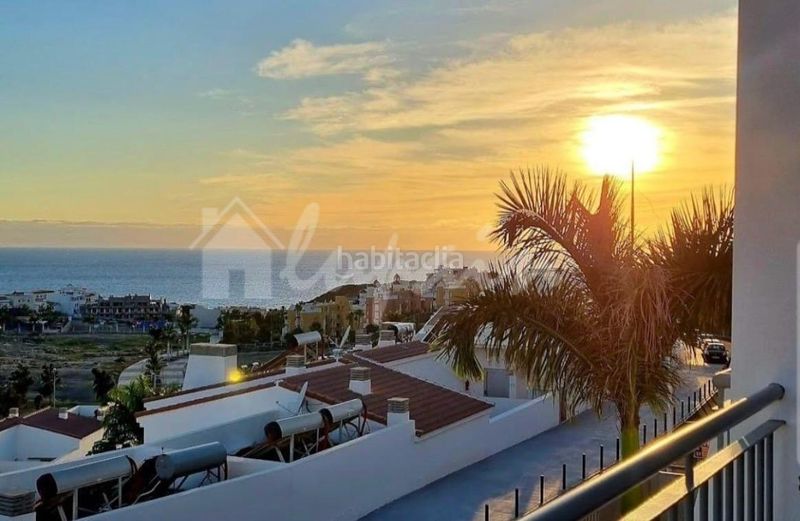 Foto 75dc2191-e047-4599-97a6-cd00793ff802. Apartament a La Caleta Adeje