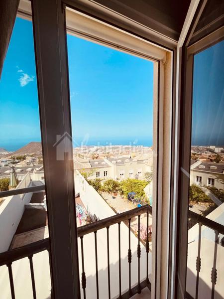 Foto 0b9873ef-76b8-485f-bae8-a5647eceaa55. Reihenhaus in Chayofa Arona